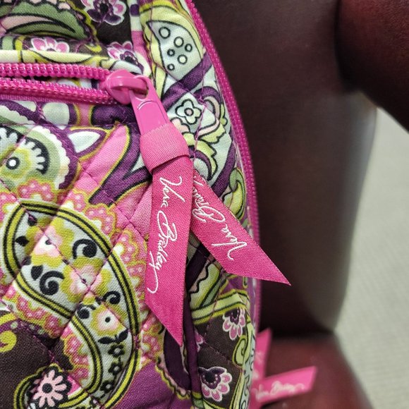 Vera Bradley Very Berry - Picture 3 of 5